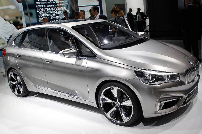 BMW Concept Active Tourer shown
